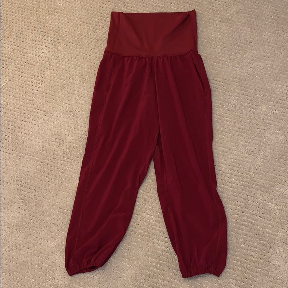 Lululemon harem pants !!